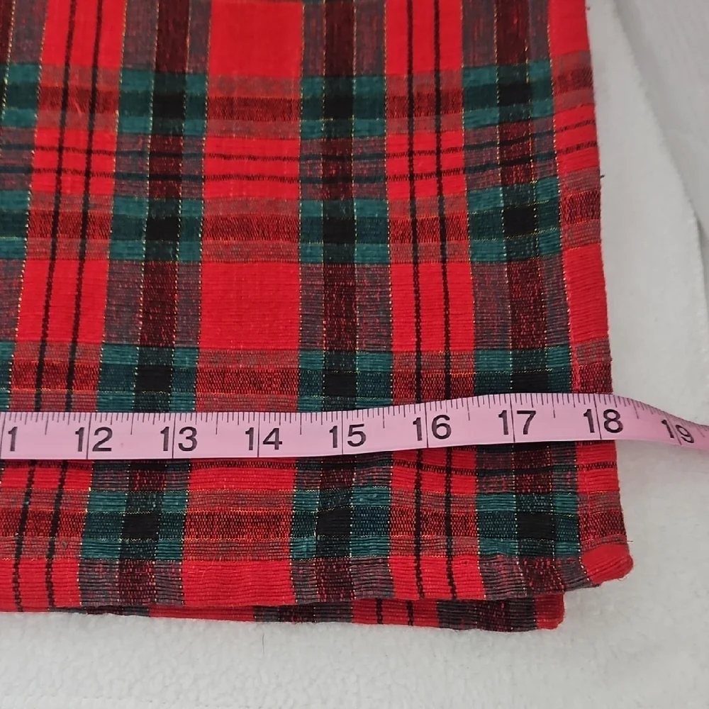 Crate & Barrel Vintage Plaid Red Green Gold Metallic Placemats Napkins Set of 4